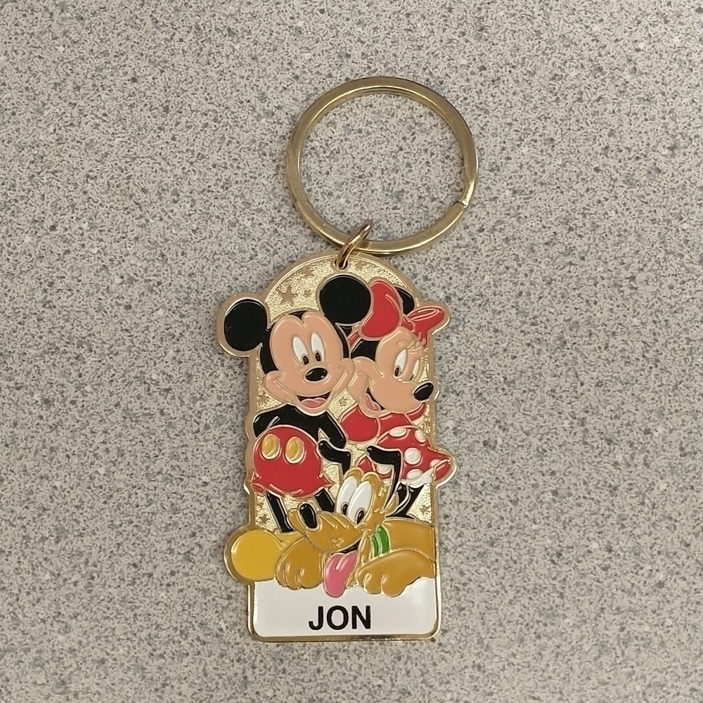 Vintage / Retro  Jon Disneyland keychain